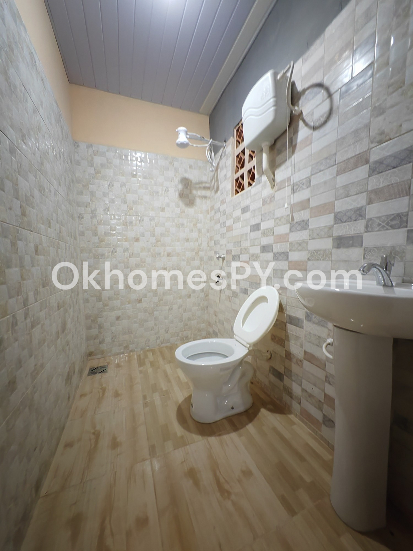 BARRIO SAN ALFREDO - CASA VENTA - REF: SA/P788/CDE MRO