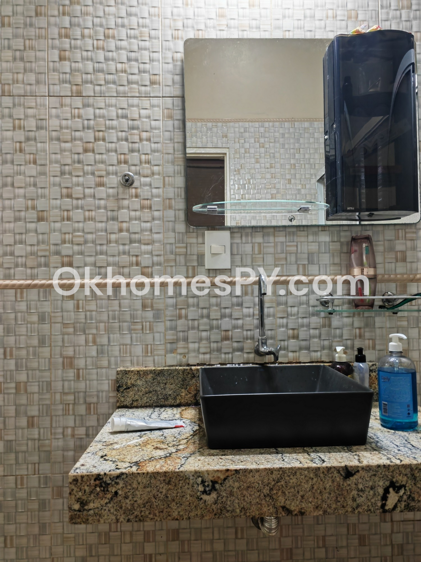 BARRIO SAN ALFREDO - CASA VENTA - REF: SA/P788/CDE MRO