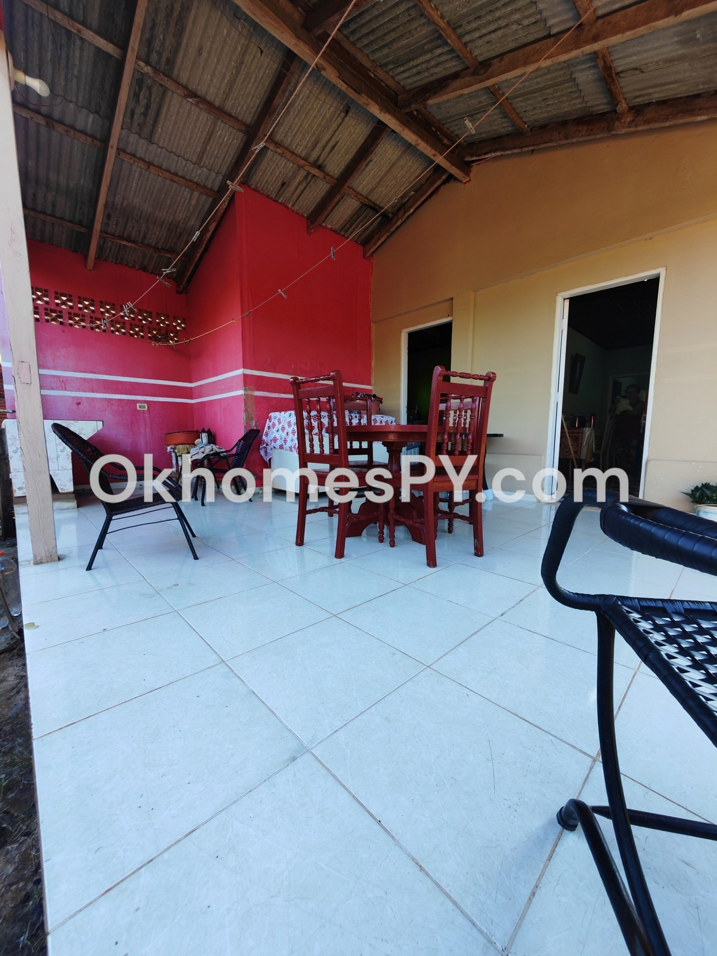 PRESIDENTE FRANCO - CASA VENTA - REF: PF/P014/CDE AA