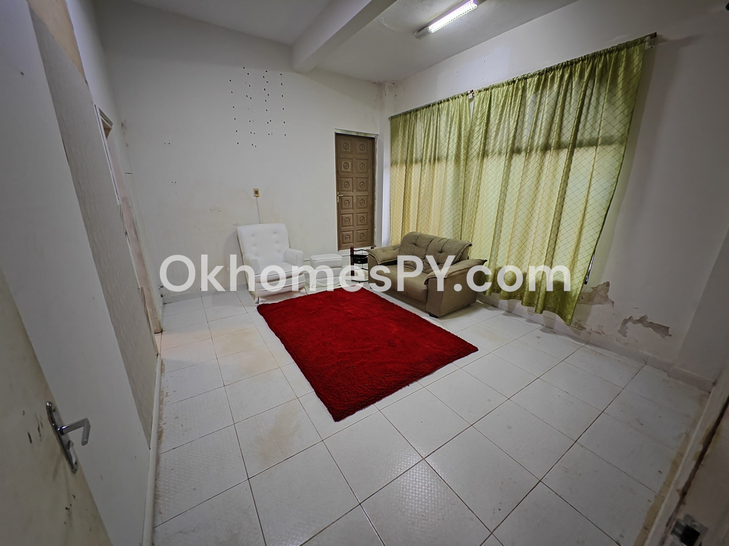 AREA 2 - SALON ALQ - REF: A2/995/CDE AA - ALQ