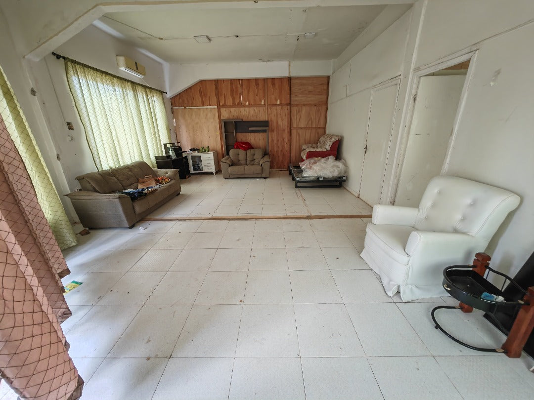 AREA 2 - SALON ALQ - REF: A2/995/CDE AA - ALQ