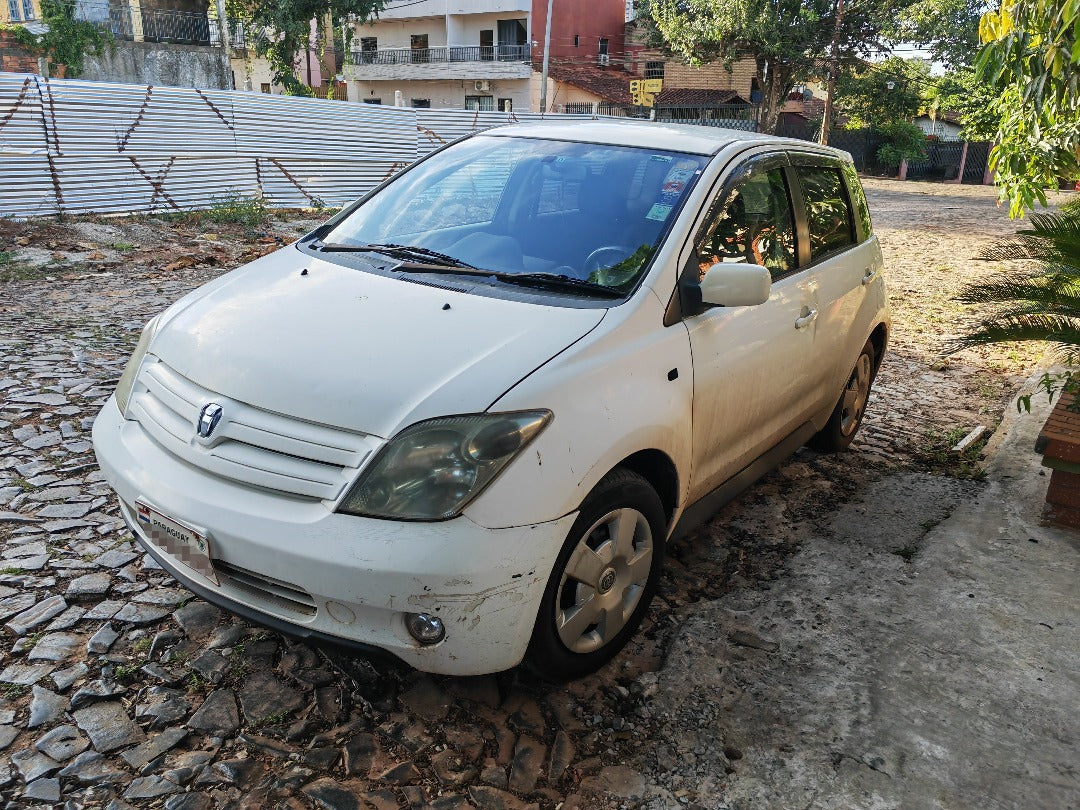 AUTO TOYOTA IST - 2008